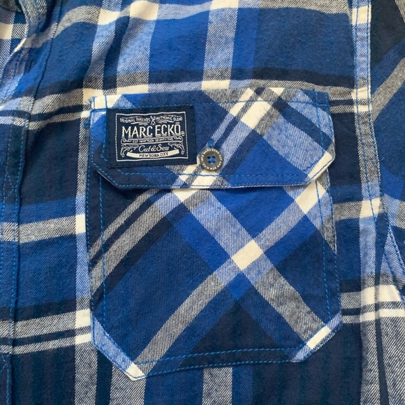 SOLD ‼️Marc Ecko// plaid button down size large - Picture 5 of 7